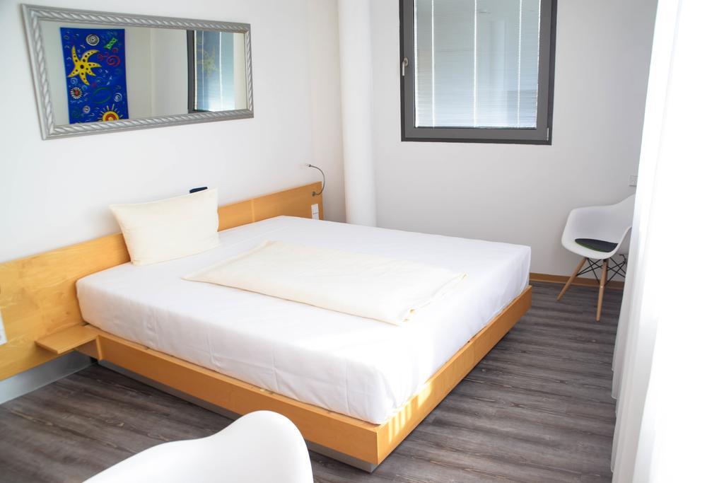 Cristall Hotel Вагойзель Екстер'єр фото